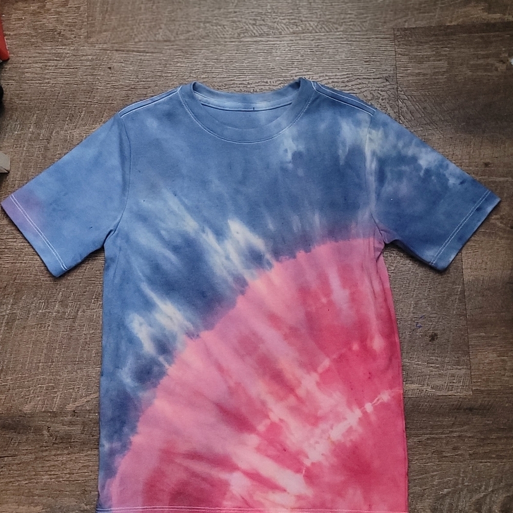 Wonder Nation Tie-Dye T-Shirt Sz 8 Medium